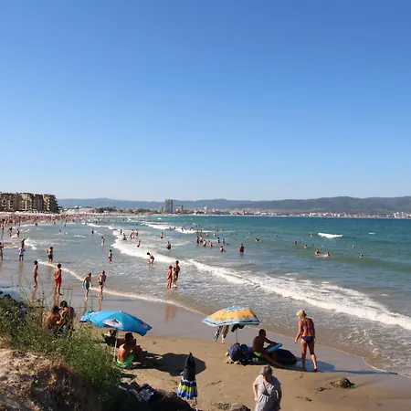 Paradiso 'в' 201 One Bedroom * Misivri