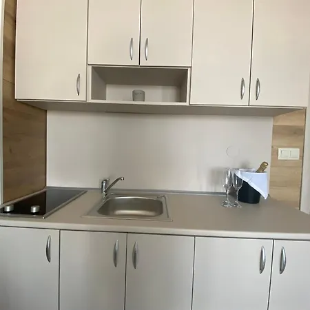 Paradiso 'в' 201 One Bedroom Daire