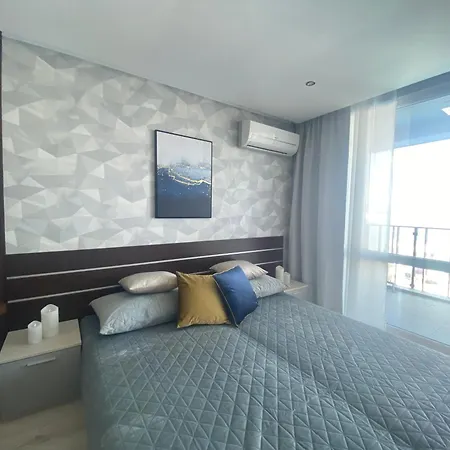 Paradiso 'в' 201 One Bedroom Daire